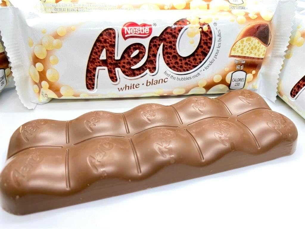 Melt-in-Your-Mouth Aero White Chocolate Bubbly Bar - Irresistibly Creamy & Light