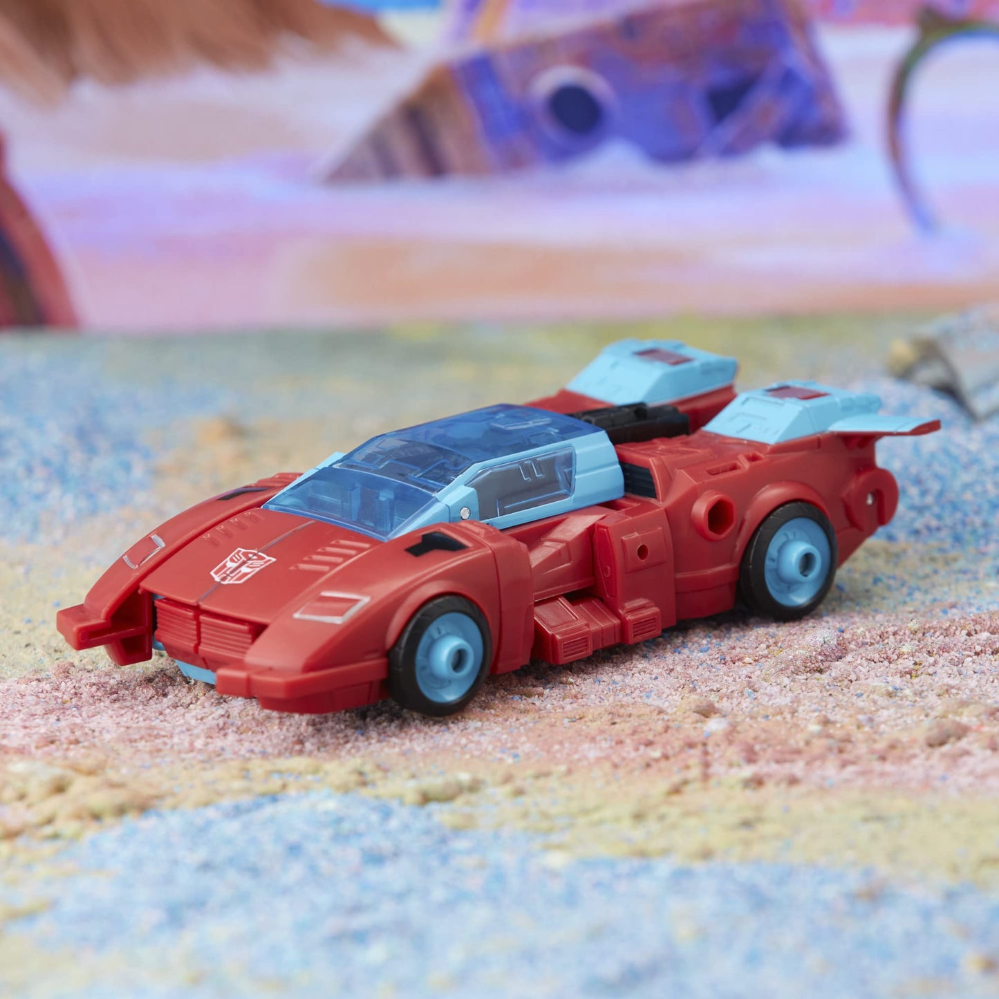 Transformers Generations Legacy Deluxe Autobot Pointblank & Peacemaker, 2-in-1 Targetmaster Action Figure